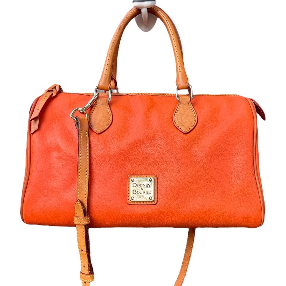 Dooney Satchel Barrel Bag 28cm in Orange Leather - Picture 4 of 13
